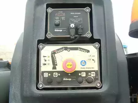 Kuorma-auto 2006 Volvo FH 440 + HIAB 422 E-7 + 8X4 + PERFECT CONDITION (6)