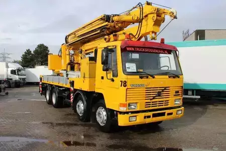 Grúas móviles 1994 Volvo FL 10 8X4 + CORMACH 34 mtr. + EURO 2 (4)