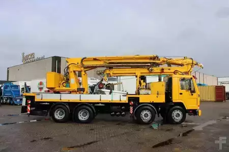 Grúas móviles 1994 Volvo FL 10 8X4 + CORMACH 34 mtr. + EURO 2 (5)