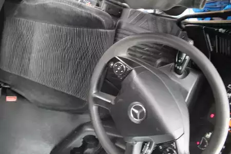 Camión 2012 Mercedes-Benz Antos 360 + euro 6 + lift (18)