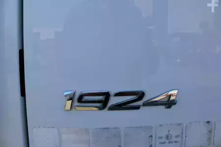 Camión 2016 Mercedes-Benz Antos 1924 + THERMO KING 1200 + LIFT + EURO 6 (14)