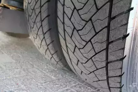 Camión 2016 Mercedes-Benz Antos 1924 + THERMO KING 1200 + LIFT + EURO 6 (16)