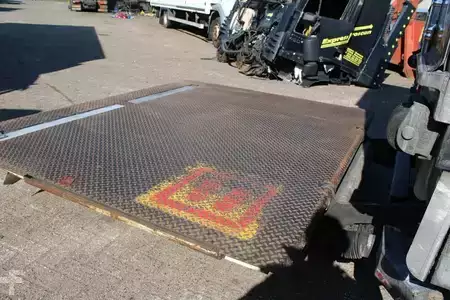 Camión 2016 Mercedes-Benz Antos 1924 + THERMO KING 1200 + LIFT + EURO 6 (19)