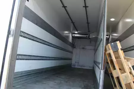 Camión 2016 Mercedes-Benz Antos 1924 + THERMO KING 1200 + LIFT + EURO 6 (5)