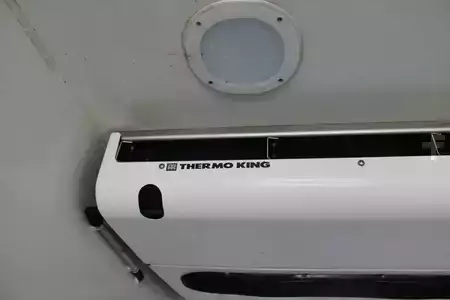 Camión 2016 Mercedes-Benz Antos 1924 + THERMO KING 1200 + LIFT + EURO 6 (18)