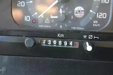 Náklaďák 2000 Renault Midlum 250 + 2 COMP + 6180liter + euro 2 + manual (13)