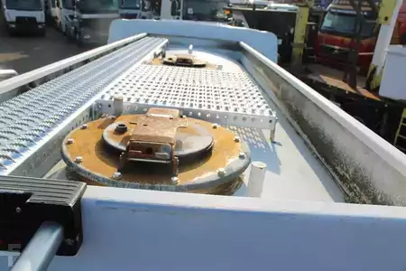 Náklaďák 2000 Renault Midlum 250 + 2 COMP + 6180liter + euro 2 + manual (6)