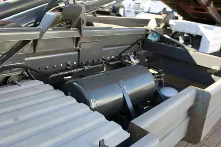 Lastbil 2003 Mercedes-Benz Atego reserved!!  1218 + HYVALIFT + CONTAINER + MANUAL (12)