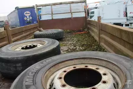 Kuorma-auto 2008 Mercedes-Benz Axor 1833 + tipper + manual (19)