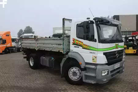 Kuorma-auto 2008 Mercedes-Benz Axor 1833 + tipper + manual (2)