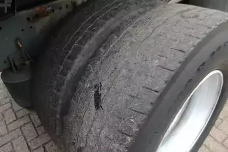 Kuorma-auto 2008 Mercedes-Benz Axor 1833 + tipper + manual (20)