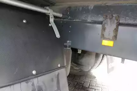 Kamion 2011 Scania P230 + CARRIER + euro 5 (17)