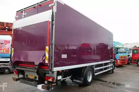 Kamion 2011 Scania P230 + CARRIER + euro 5 (5)