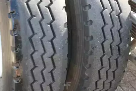 Kamion 1997 Mercedes-Benz SK 2024 + HIAB 125 + MANUAL (10)