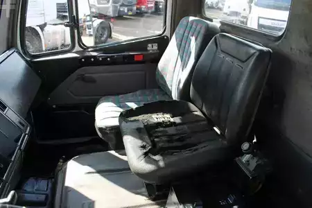 Kamion 1997 Mercedes-Benz SK 2024 + HIAB 125 + MANUAL (18)