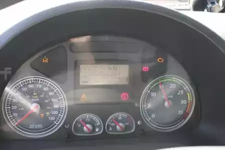 Camion 2011 Iveco Eurocargo 100e18 +EURO 5 + HOOK SYSTEM (20)