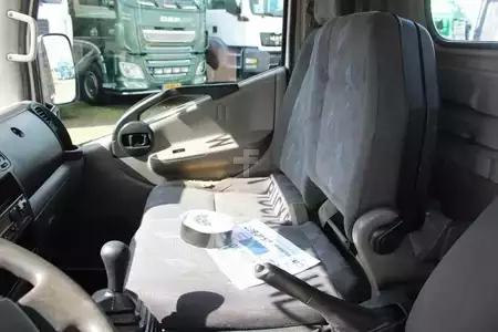 Kamion 2011 Nissan 45.13 + EURO 4 + C patent + tipper + MANUAL (19)