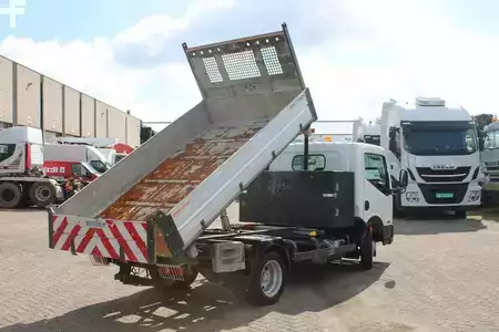 Kamion 2011 Nissan 45.13 + EURO 4 + C patent + tipper + MANUAL (8)