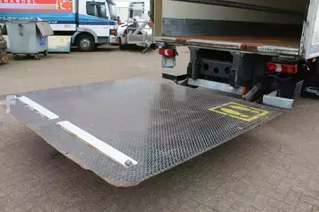 Camión 2013 Mercedes-Benz Antos 1830 + EURO 6 + NICE TRUCK (8)