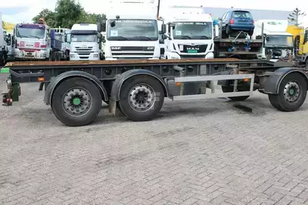 Remorques industrielles 2008 Burg 3X SAF (3)