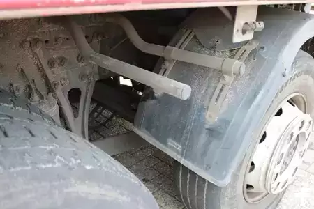 Kuorma-auto 2010 Mercedes-Benz Axor 2633 + 6x2 + euro 5 + manual (8)