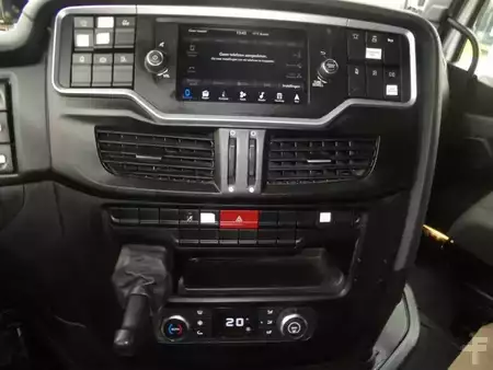 Camion 2020 Iveco S-WAY 460+ Euro 6 + LNG + CNG + Retarder (11)