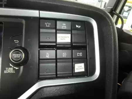 Camion 2020 Iveco S-WAY 460+ Euro 6 + LNG + CNG + Retarder (20)