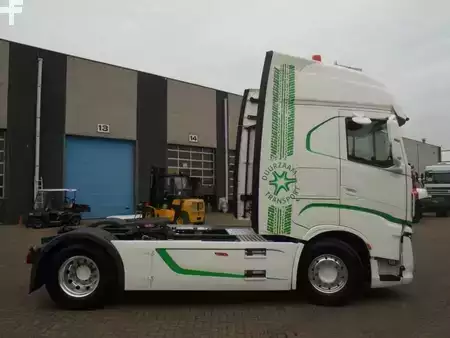 Camion 2020 Iveco S-WAY 460+ Euro 6 + LNG + CNG + Retarder (6)