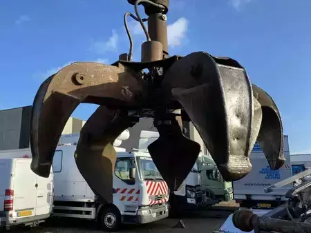 Kuorma-auto 2009 Volvo FM 370 + Euro 5 + Palfinger Z-Q170 Crane + 30ton NCH lift + Cont (20)