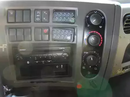 Náklaďák 2012 Renault Premium 270DXI + EURO 5 + ENGINE BRAKE (19)