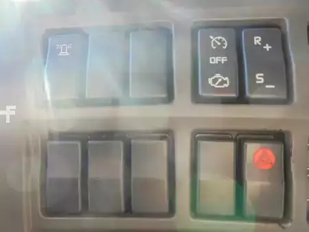 Náklaďák 2012 Renault Premium 270DXI + EURO 5 + ENGINE BRAKE (20)