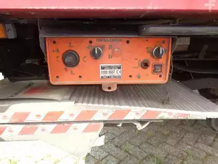 Traileri 2007 Fliegl TPS180 2 AXLE + TRS Cooling + Dhollandia Lift (10)