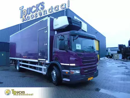 Kamion 2012 Scania P230 LOW KLM +  CARRIER + LOADLIFT + (1)