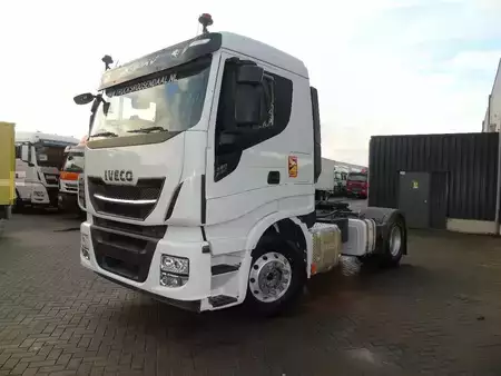 Camion 2017 Iveco Stralis 480 4X2 +RETARDER+ HYDRAULIC + EURO 6 (2)