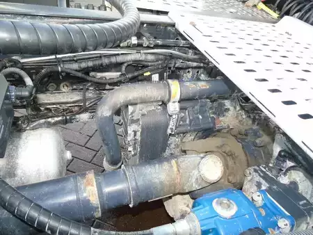 Camion 2017 Iveco Stralis 480 4X2 +RETARDER+ HYDRAULIC + EURO 6 (8)