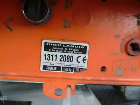 Kuorma-auto 2014 Mercedes-Benz Axor 1829 + euro 5 + lift + manual (10)