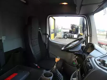 Kuorma-auto 2014 Mercedes-Benz Axor 1829 + euro 5 + lift + manual (20)