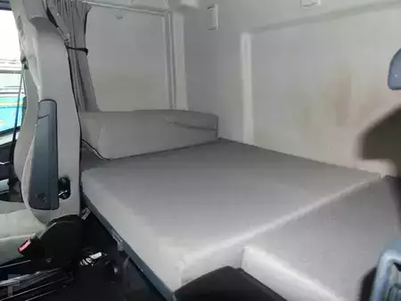 Camion 2017 Iveco Stralis 460  + RETARDER + 2.73H + LIFT + EURO 6 (19)