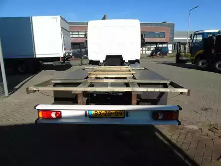 Kamion 2011 DAF LF 45.160 + euro 5 + manual (4)