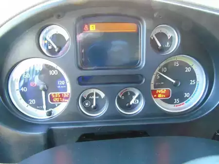 Kamion 2011 DAF LF 45.160 + euro 5 + manual (8)