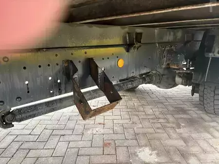 Camion 2012 Iveco 120E18 + euro 5 + lift (12)