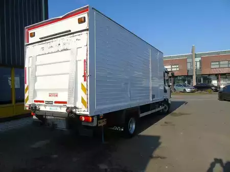 Camión 2012 Renault Midlum 12,220 + euro 5 + LIFT (3)