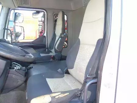 Camión 2012 Renault Midlum 12,220 + euro 5 + LIFT (6)