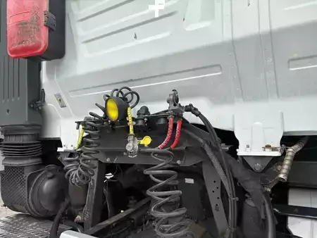Lastbil 2019 Iveco Stralis 420 + HYDRAULIC + EURO 6 + MOT 15-10-2026 (11)