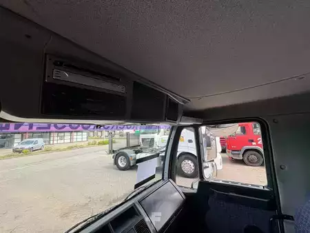 Camion 2005 MAN L2000 + manual + low km (19)