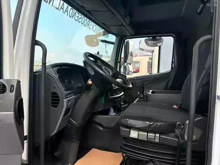 Kuorma-auto 2012 Mercedes-Benz AXOR 1829 + MANUAL + EURO 5 + LIFT + CARRIER (20)