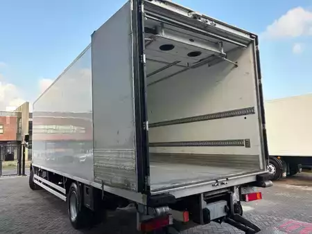 Kuorma-auto 2012 Mercedes-Benz AXOR 1829 + MANUAL + EURO 5 + LIFT + CARRIER (3)