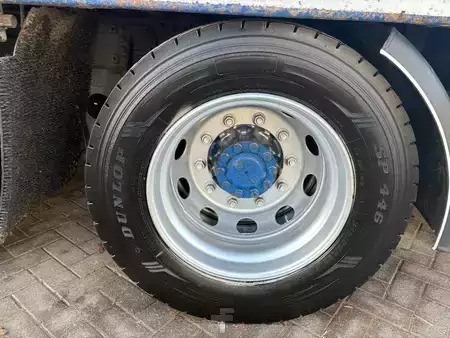 Vrachtwagen 2009 DAF CF 85.410 + HMF 42 TON + REMOTE + 6X2 + EURO 5 + MANUAL (20)