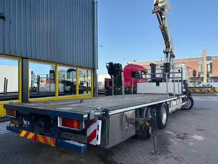 Vrachtwagen 2009 DAF CF 85.410 + HMF 42 TON + REMOTE + 6X2 + EURO 5 + MANUAL (4)