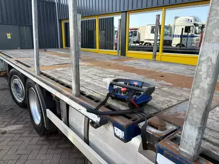 Vrachtwagen 2009 DAF CF 85.410 + HMF 42 TON + REMOTE + 6X2 + EURO 5 + MANUAL (7)